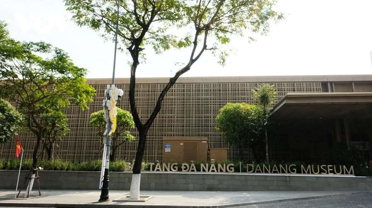 Da Nang Museum building
